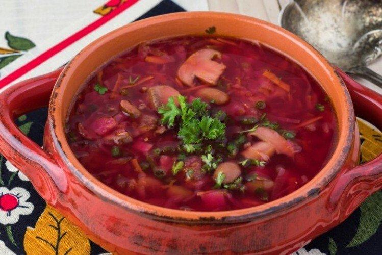 Свекольник с грибами