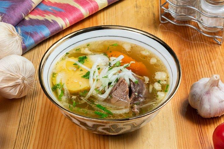Ковурма шурпа из баранины