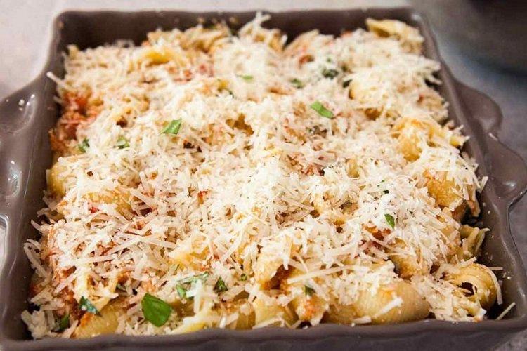 Запеканка с тунцом и макаронами