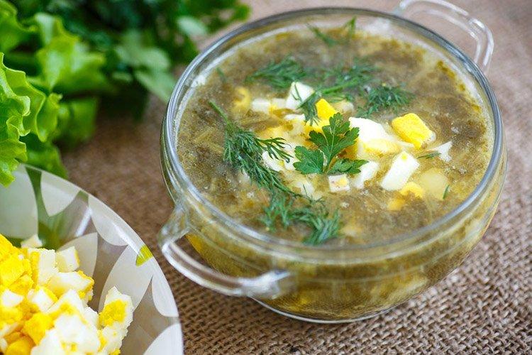 Зеленый борщ в мультиварке