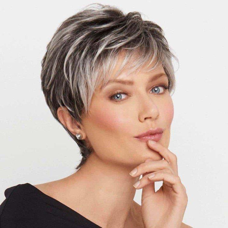 Мелирование на короткие волосы 2021 - фото