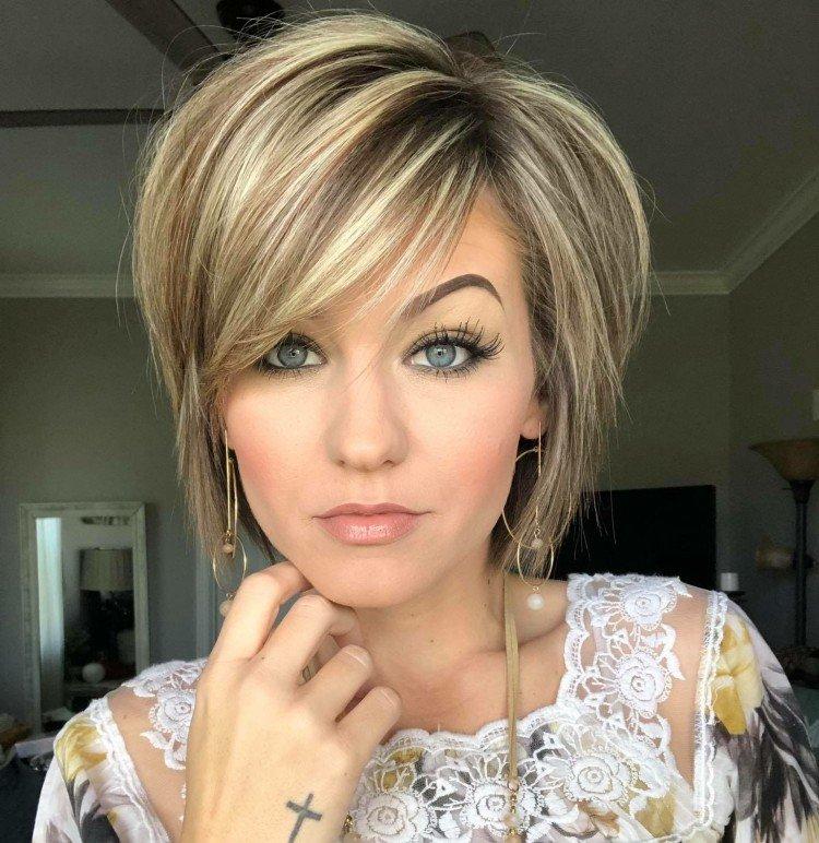 Мелирование на короткие волосы 2021 - фото