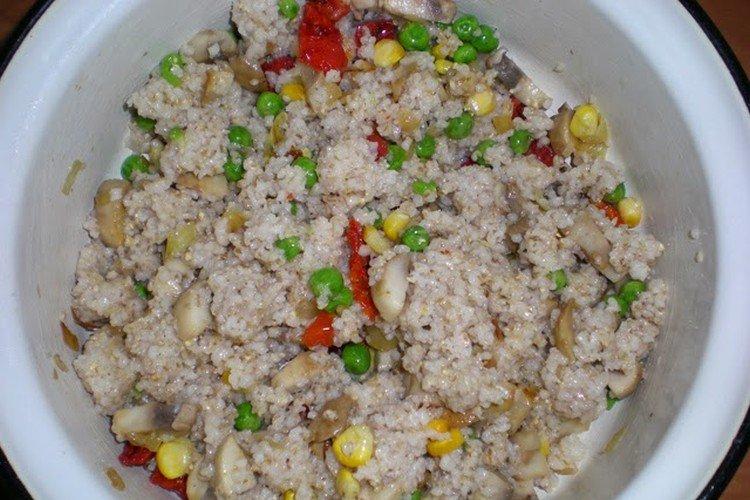 Ячневая каша с овощами