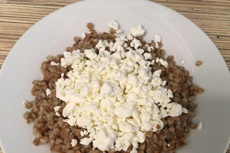 Гречневая каша с творогом