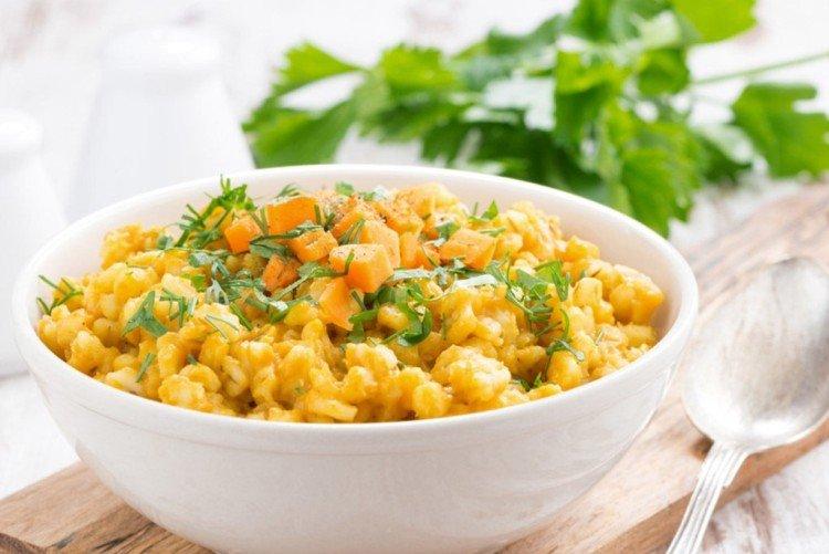 Каша из перловки с тыквой