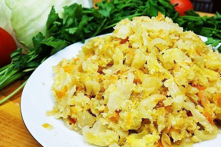 Капуста, тушенная с яйцом