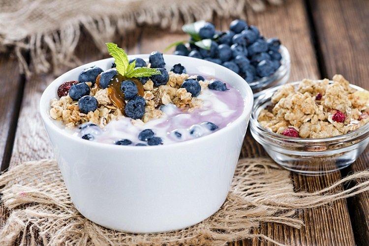 Овсяная каша с йогуртом