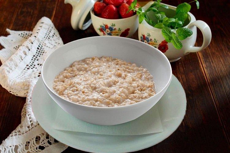 Овсяная каша в микроволновке