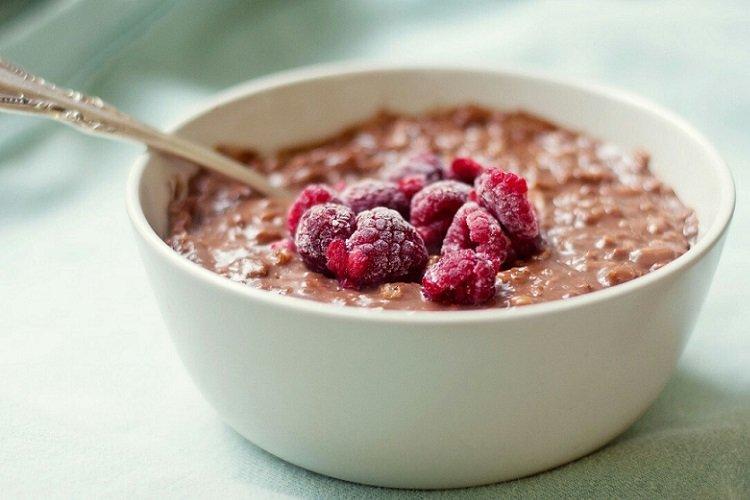 Овсяная каша с шоколадом