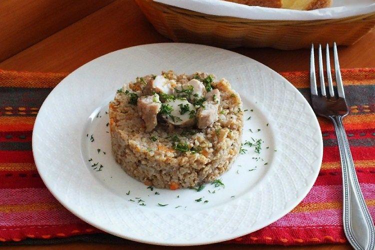 Пшеничная каша с курицей