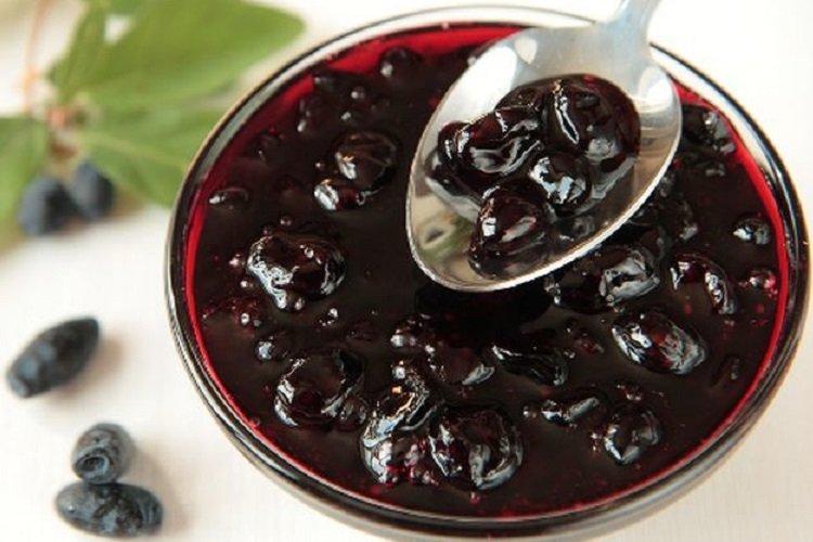 Варенье из целых ягод жимолости