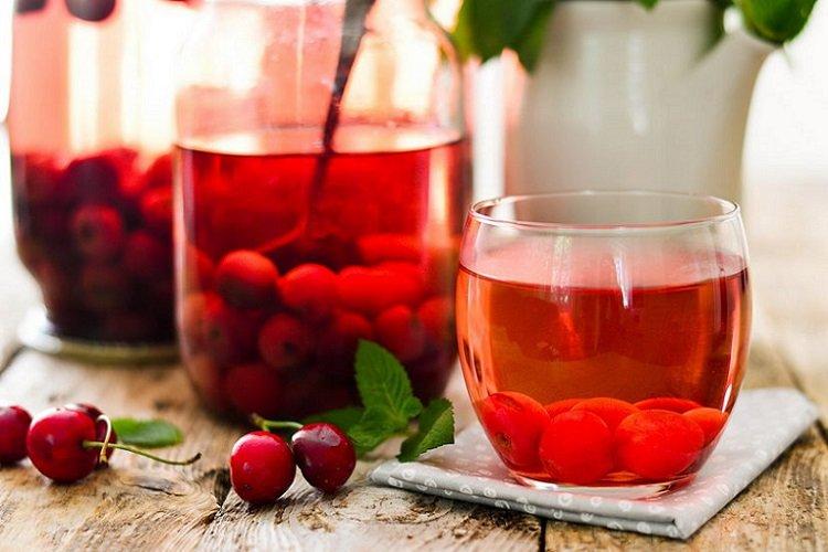 Компот из черешни и сливы