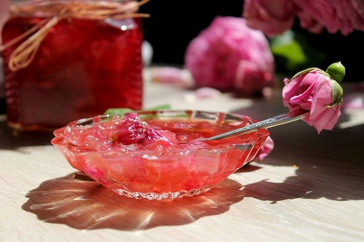 Варенье из лепестков роз «Пятиминутка»