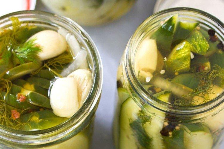 Салат из огурцов с яблоками