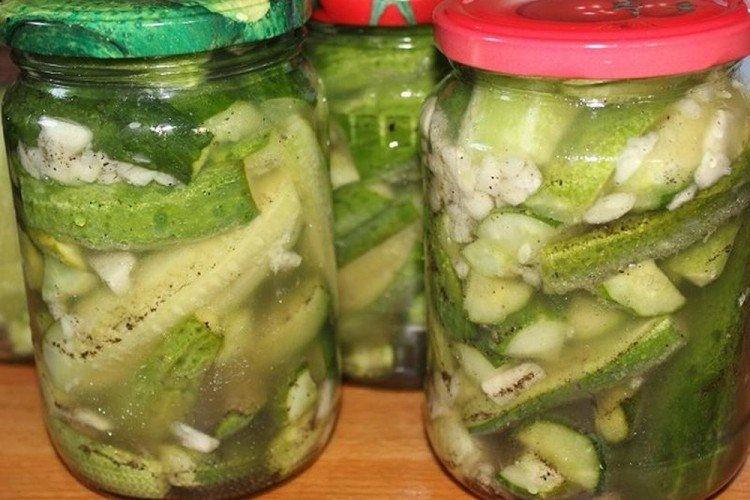 Салат из огурцов брусочками