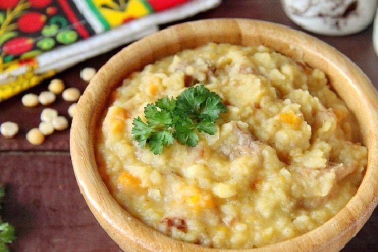 Гороховая каша с тушенкой
