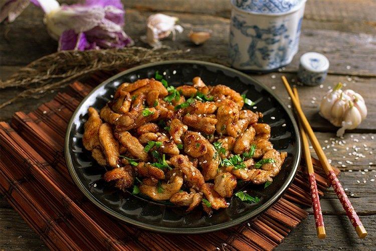 Курица, тушенная по-азиатски