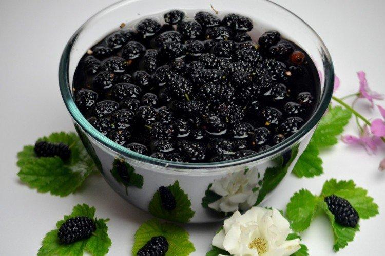 Варенье из шелковицы и ежевики