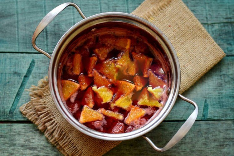 Варенье из Виктории с апельсином и специями