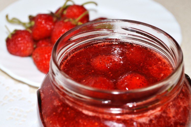 Варенье из Виктории с ромом