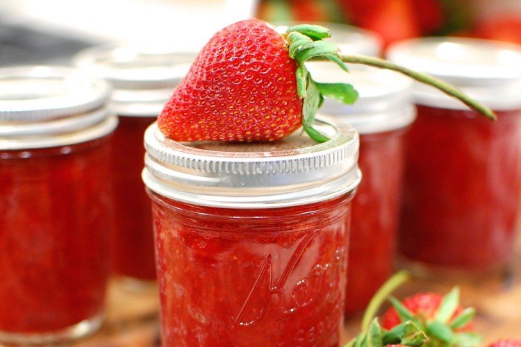 Варенье из перетертой Виктории