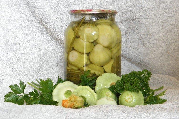 Целые патиссоны на зиму