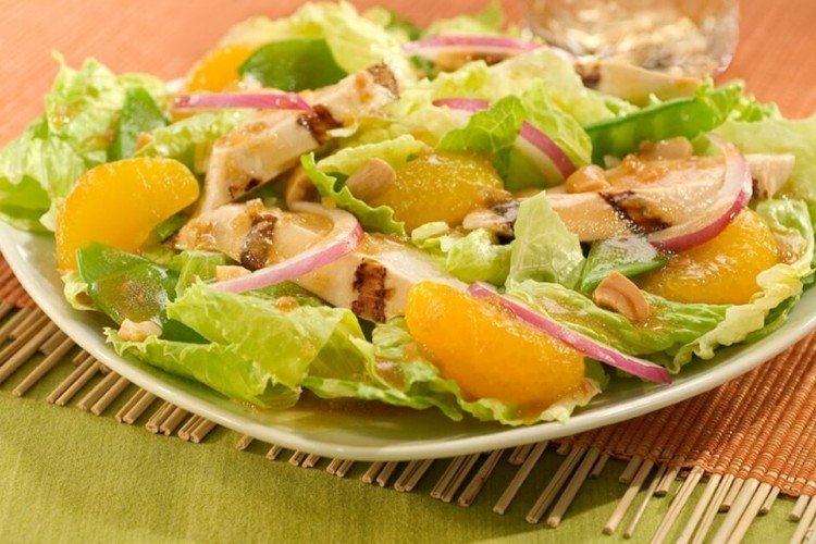 Салат со свининой и апельсинами