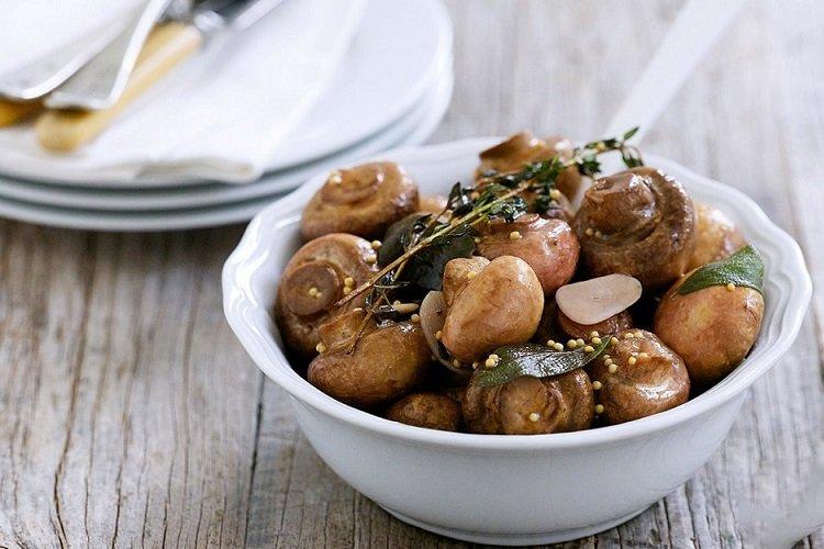 Грибы, маринованные с вином