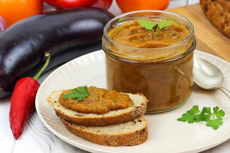 Баклажанная икра с соевым соусом