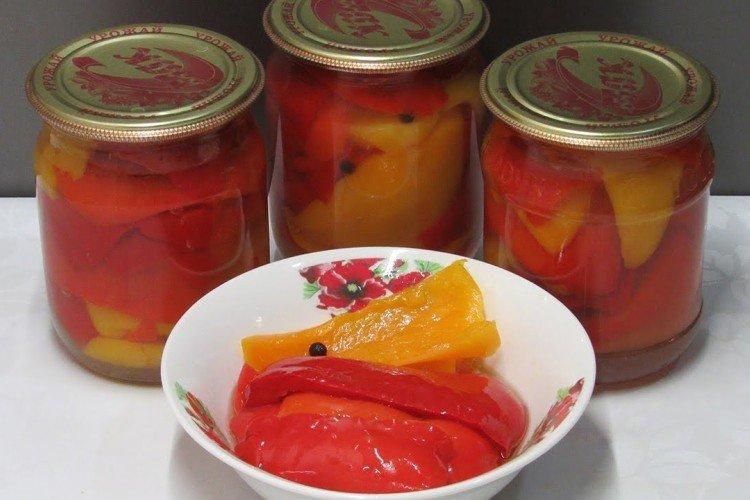 Болгарский перец в собственном соку