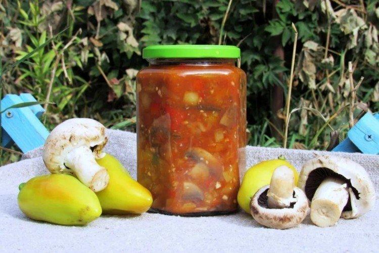 Заготовка из болгарского перца с грибами