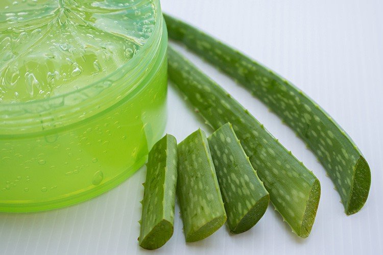 Увлажняющая маска с алоэ