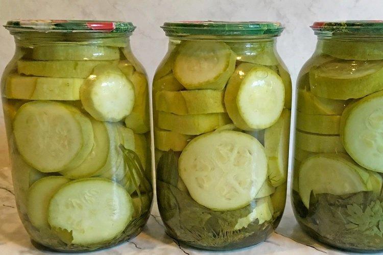 Хрустящие маринованные кабачки с аспирином