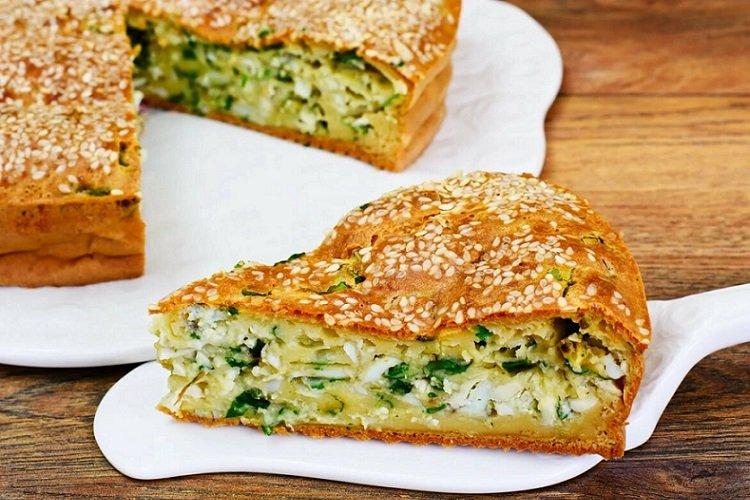 Простой заливной пирог на кефире