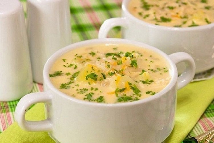 Суп с рисом и плавленым сыром