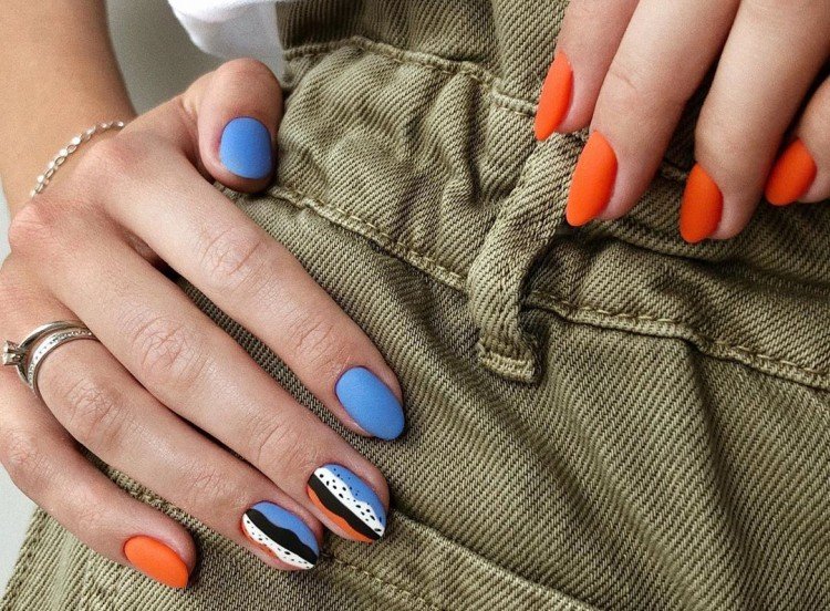 Разные руки