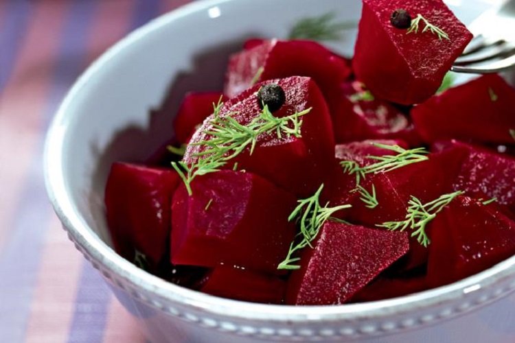 Свекла, маринованная в лимонном соке