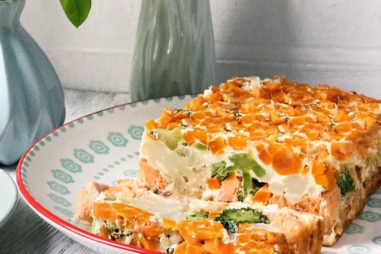 Запеканка из цветной капусты с семгой