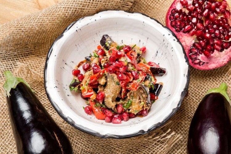 Салат «Ацецили»