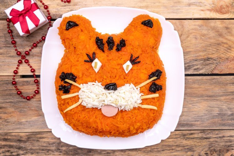 Новогодний салат «Тигренок»