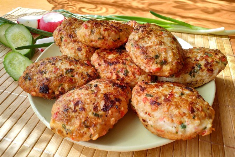 Котлеты из крабовых палочек с овсяными хлопьями