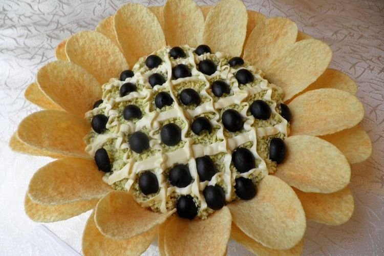 Салат «Подсолнух» без мяса
