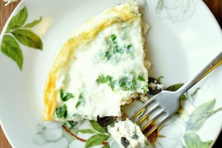 Омлет из белков и сыра в духовке