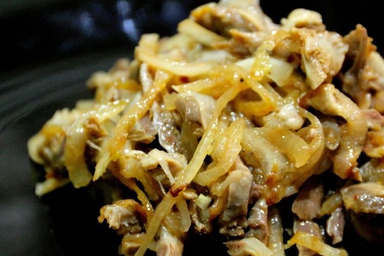 Корейский салат из куриных желудков
