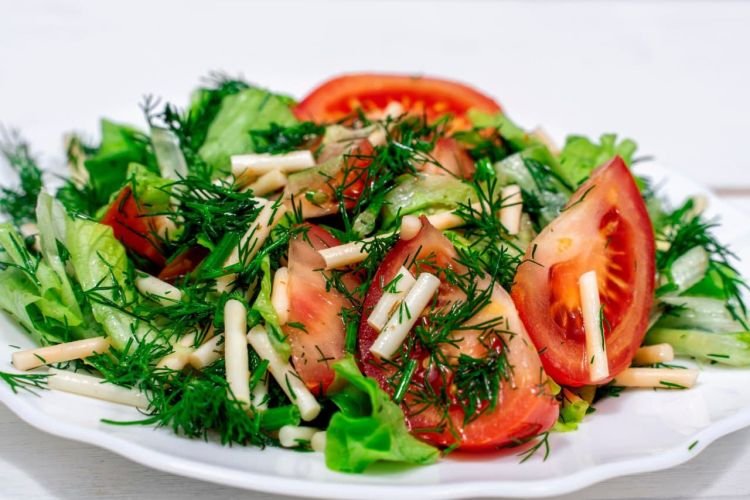 20 быстрых и вкусных салатов с сыром косичка