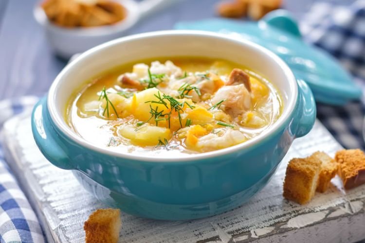 Быстрый гороховый суп с курицей