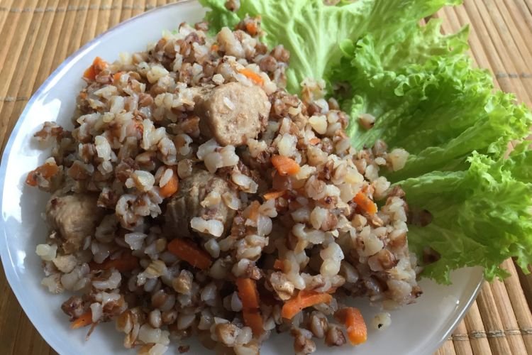 Гречка по-купечески со свининой в мультиварке