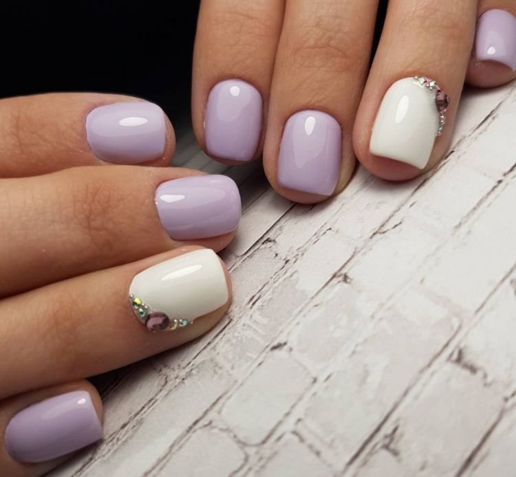 Лавандовый маникюр