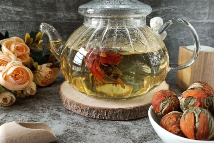 Связанный чай