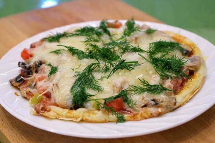 Быстрая пицца без майонеза